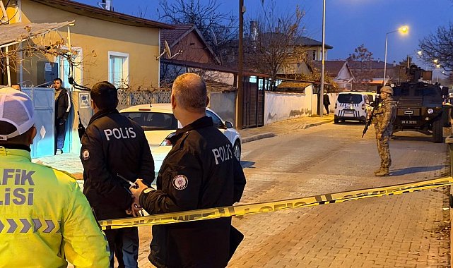 Erzincan'da bir evde baba ve oğlu silahla vurulmuş halde ölü bulundu