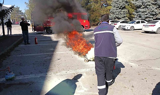 Erzincan'da güvenlik için güç birliği: İşletme binasında acil durum senaryosu uygulandı