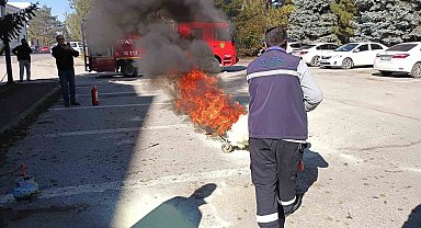 Erzincan'da güvenlik için güç birliği: İşletme binasında acil durum senaryosu uygulandı