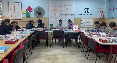 Erzincan'da matematik artık daha eğlenceli: Zekâ oyunlarıyla donatılmış yenilikçi sınıf açıldı