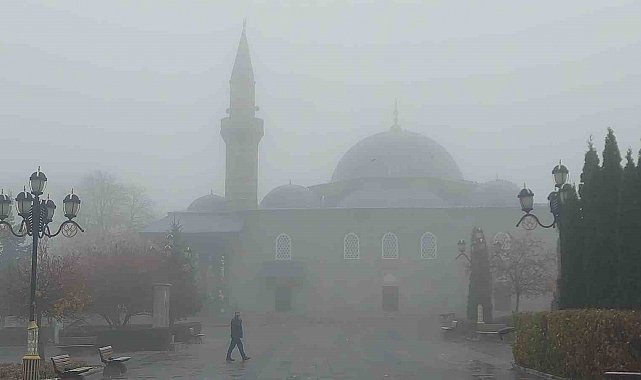 Erzurum güne sisle uyandı