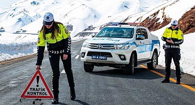 Erzurum Valiliği'nden kış mevsimi trafik tedbirleri