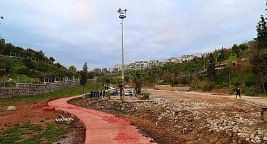 Eskihisar'a yeni yürüyüş yolu, bisiklet yolu ve otopark yapılıyor