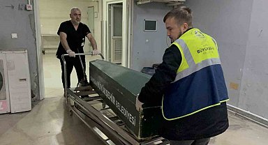 Evinde silahla vurulmuş halde bulunan yaşlı adam hayatını kaybetti