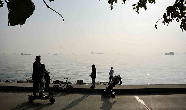 Fotoğraflarla İstanbul'da sis