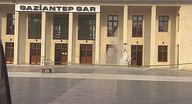 Gar istasyonunda şüpheli çanta paniği