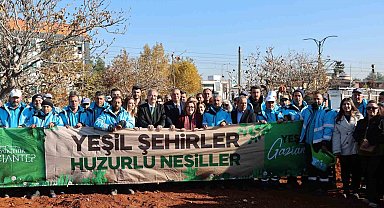 Gaziantep Büyükşehir'in YEŞİLANTEP projesi ile şehir merkezi ağaçlanıyor