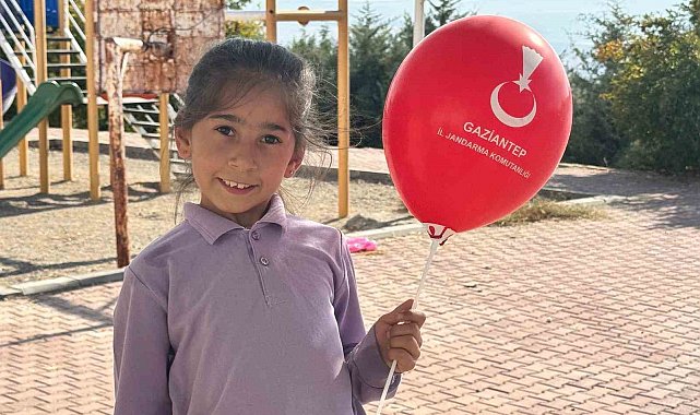 Gaziantep'te jandarma çocukları unutmadı