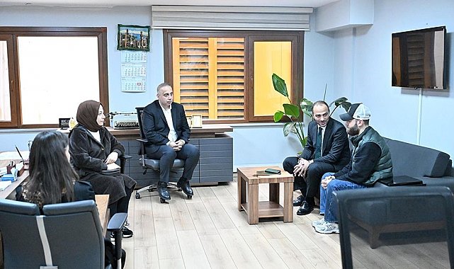 Gaziosmanpaşa'da kafede yaşanan tartışmanın ardından Belediye Başkan Vekili Karadeniz tarafları barıştırdı