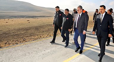 Geçit köyü beton yola kavuştu