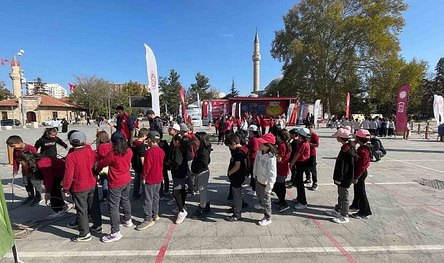 Geleneksel Oyunlar Tırı'nın 56. durağı Karaman oldu