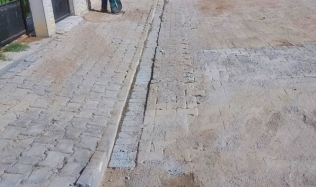 Germencik'te yol yenileme çalışmaları sürüyor