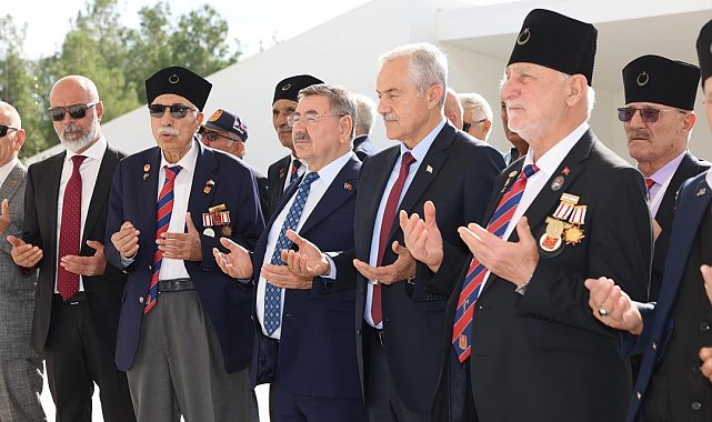 Gölbaşı Belediye Başkanı Odabaşı, ilçedeki gazilerle KKTC'nin 42. yıl kutlamasına katıldı