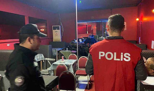 Gönen'de asayiş ve trafik uygulaması: 455 şahıs sorgulandı, 7 bin 494 TL ceza kesildi