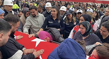 Görevi başında kalp krizi geçiren polis memuru şehit oldu