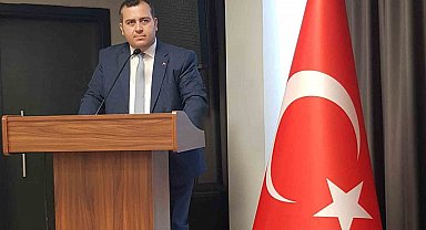 Güleç; "Öğretmenlerimiz umutsuz, öğretmenlerimiz yorgun"