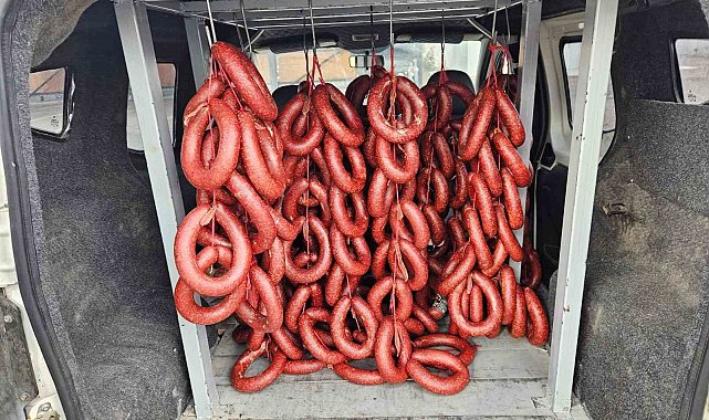 Hatay'da menşei belirsiz 120 kilogram sucuğa el konuldu