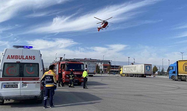 Helikopter ambulans, motosiklet kazasında ağır yaralanan çocuk için havalandı