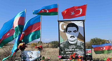 Hocalı'da yer gök Azerbaycan