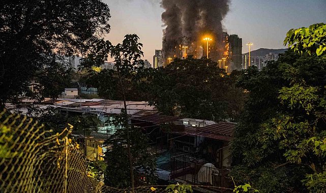 Hong Kong'daki yangın faciasında can kaybı 36'ya yükseldi