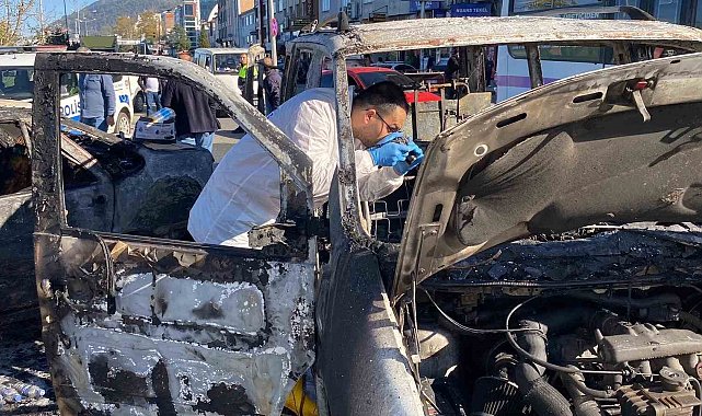 Hopa'da minibüs yangını korkuttu