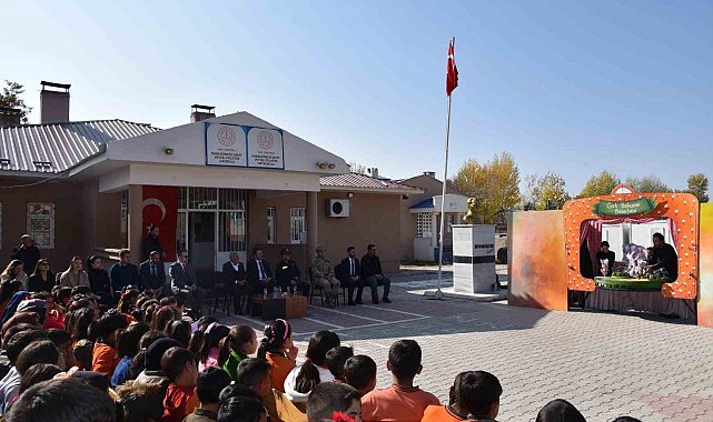 İpekyolu'nda minik yürekler sanatla buluştu