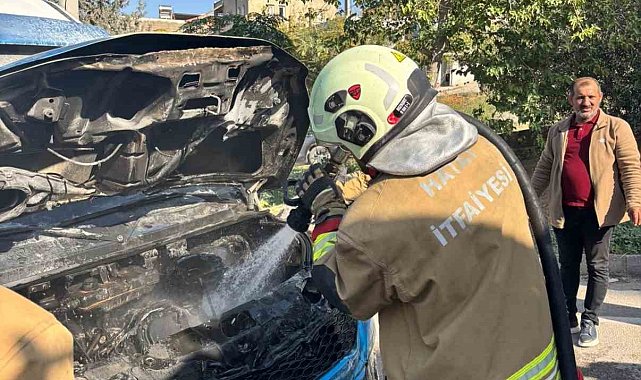 İskenderun'da minibüs yangını