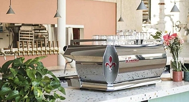 İşletmeniz İçin En İyi Espresso Makinesi Hangisi?