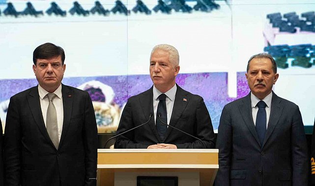 İstanbul Valisi Davut Gül: "Bu yılın ilk 10 ayında 145 organize suç çetesi çökertildi"