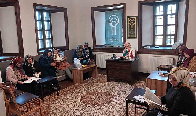 İşte kitap kurdu Dadaş ev hanımları