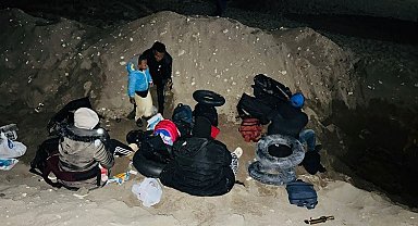 İzmir'de 7 düzensiz göçmen yakalandı, 34 göçmen kurtarıldı