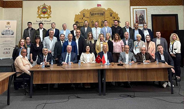 İzmirli iş insanlarından Kazablanka çıkarması