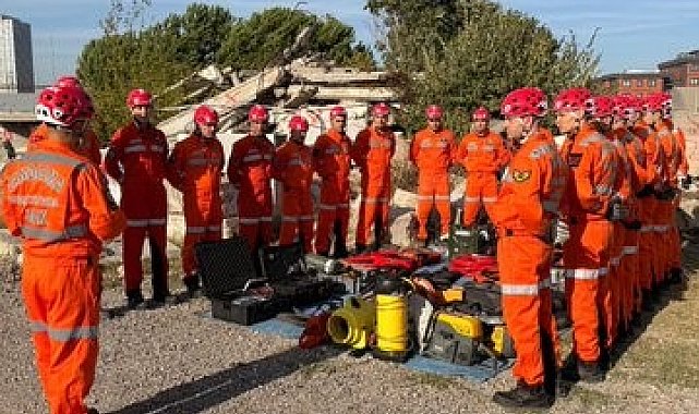 JAK Timleri eğitimlerine aralıksız devam ediyor