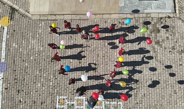 Jandarmadan Dünya Çocuk Hakları Günü'nde farkındalık etkinlikleri