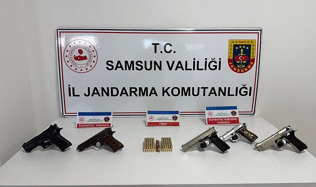 Jandarmadan ruhsatsız silah operasyonu