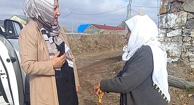 KAÇEP Üyeleri Ardahan'da çalmadık kapı bırakmıyor