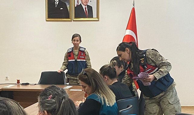 Kadın güvenlik güçlerinden KADES tanıtımı