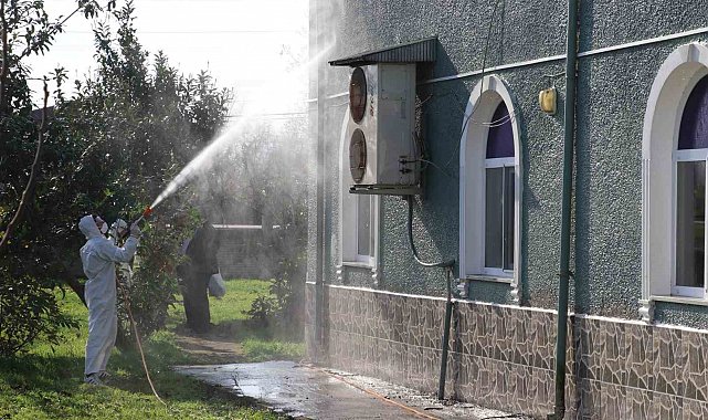 Kahverengi kokarca ile mücadele: 850 hane, 23 kamu alanı ve 623 ahır ilaçlandı