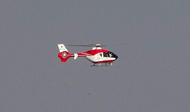 Kalp hastası minik bebek ambulans uçakla İstanbul'a sevk edildi