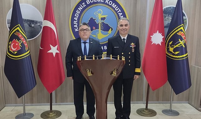 Karadeniz Bölge Komutanı Korkut, Rektör Özölçer'i makamında kabul etti