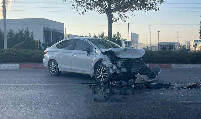 Karaman'da tırla otomobil çarpıştı: 1 yaralı