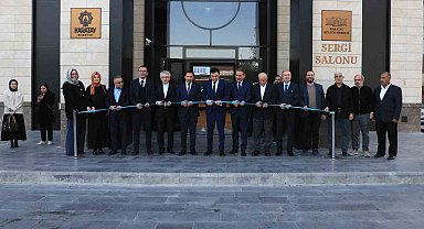 Karatay'da geleneksel sanatlar sergisi açıldı