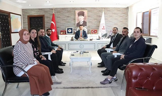 Karayazı Kaymakamlığı'nda proje değerlendirme toplantısı yapıldı