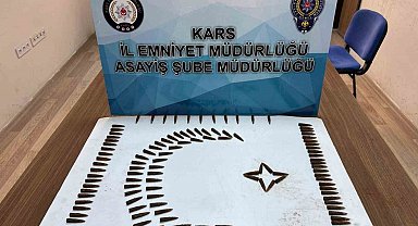 Kars'ta çok sayıda silah ve mühimmat ele geçirildi