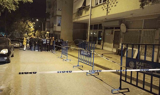 Kartal'da binanın kolonlarında çatlaklar oluştu: Bina tahliye edildi