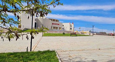 Kastamonu Üniversitesi, ÜNİDES 5. döneminde Türkiye birincisi oldu