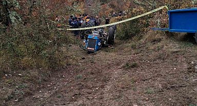 Kastamonu'da devrilen traktörün sürücüsü hayatını kaybetti