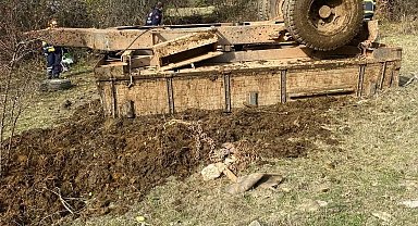 Kastamonu'da traktör devrildi: 1 ölü