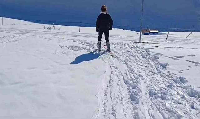 Kayak merkezi olmayan Giresun'da kayak sezonu Eğribel'de açıldı