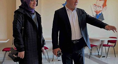Kaymakam Dertlioğlu'ndan gençlik merkezine ziyaret